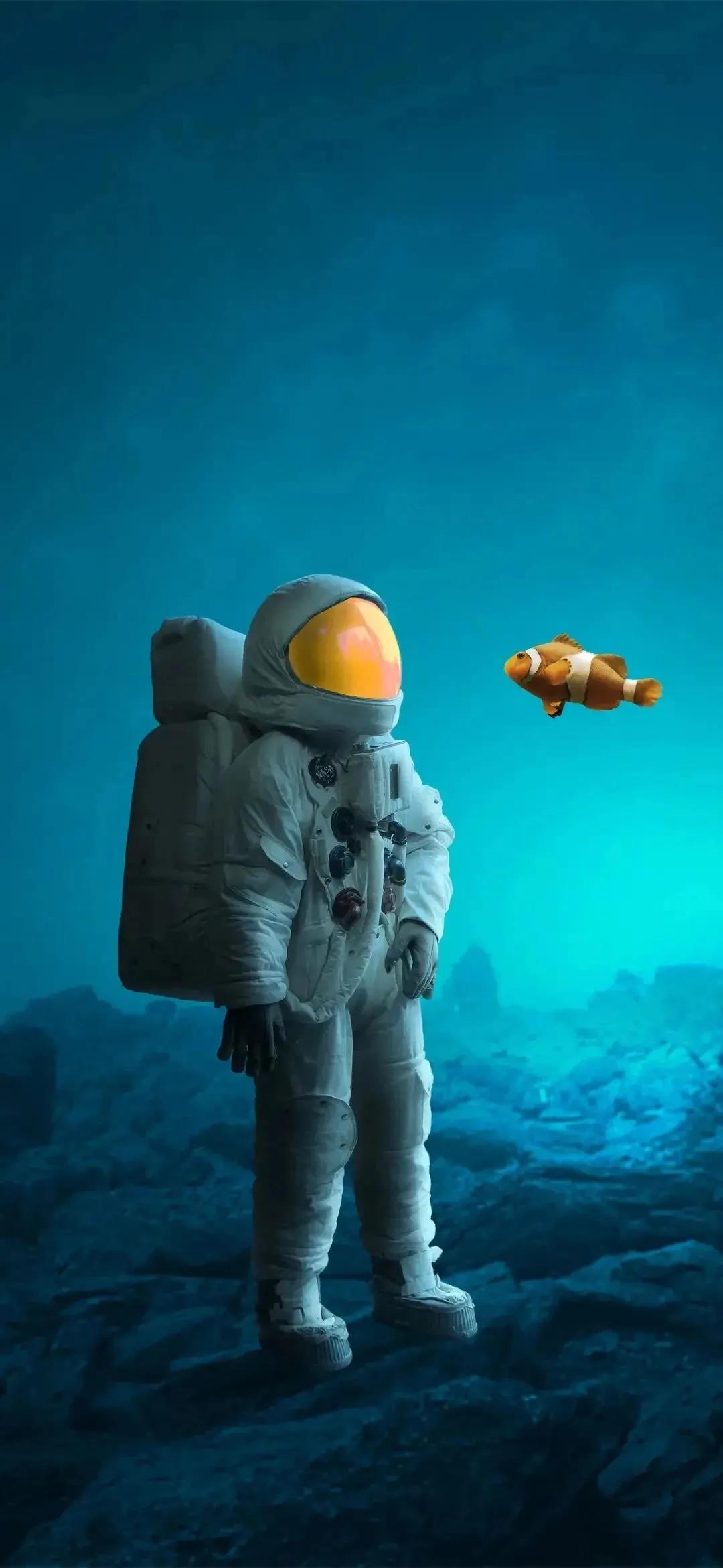创意艺术水底太空人